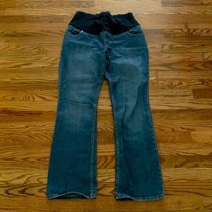 Maternity jeans 👖